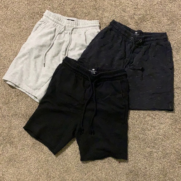 3 pairs of H&M shorts - Picture 1 of 5